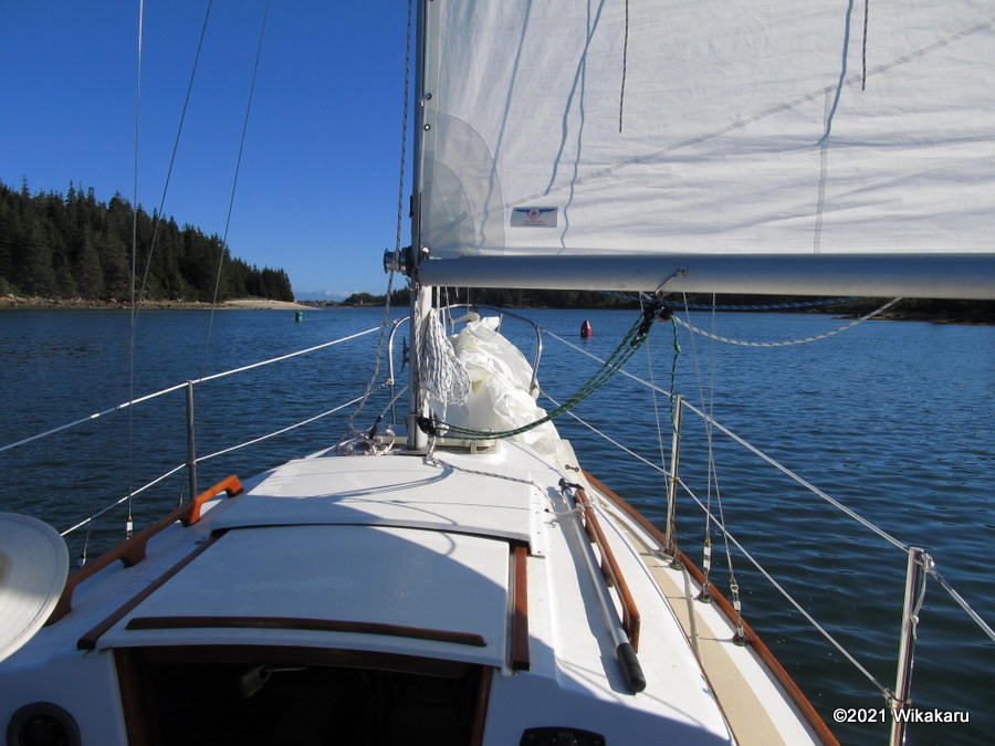 The northern channel leading out of Isle Au Haut Thorofare is very narrow