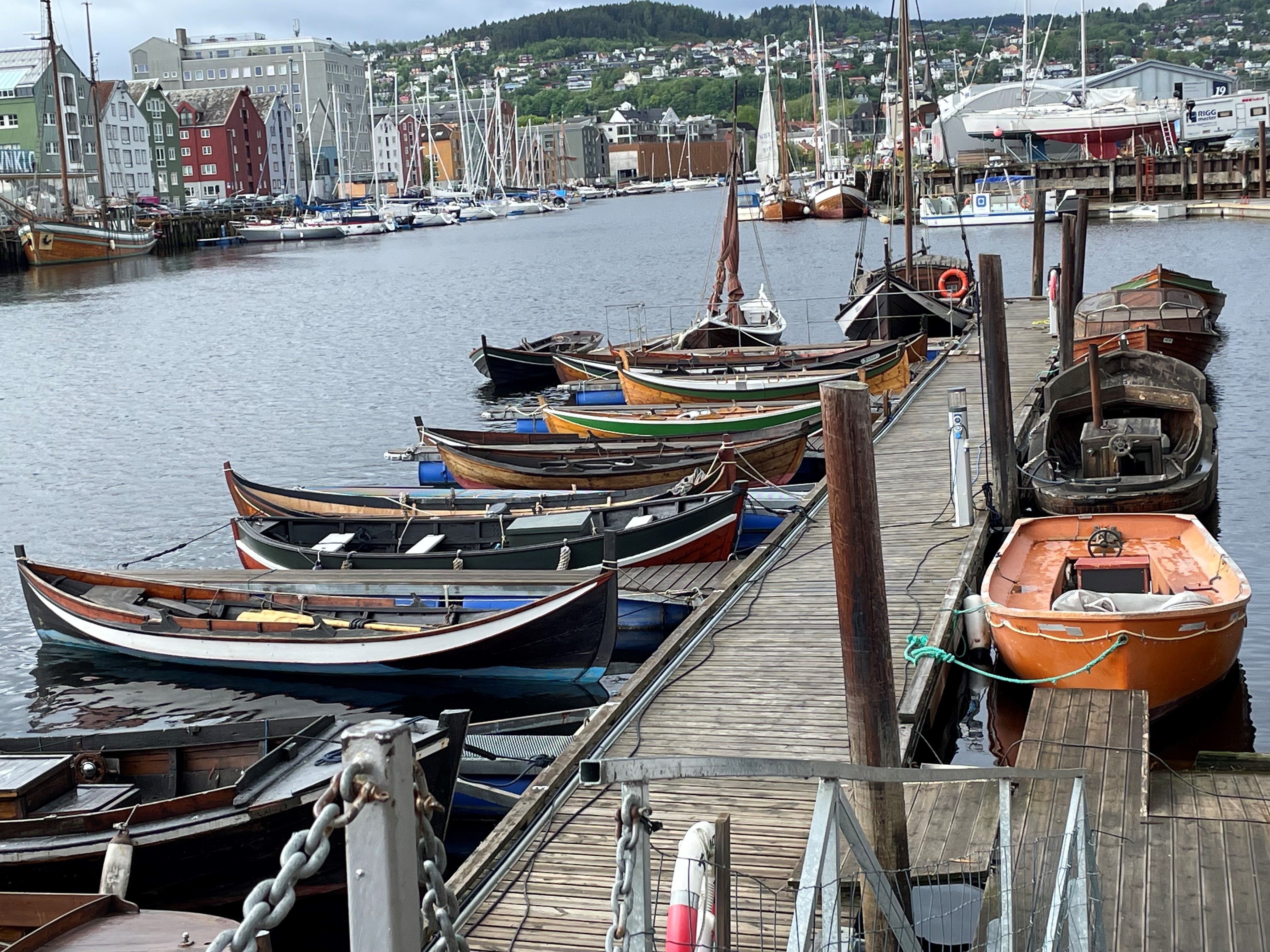 Dories Launch Boats Trondheim.jpg