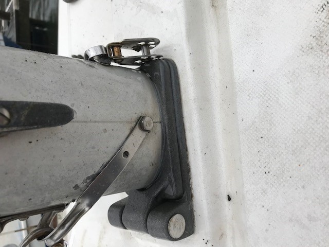 mast step hinge(1).jpg