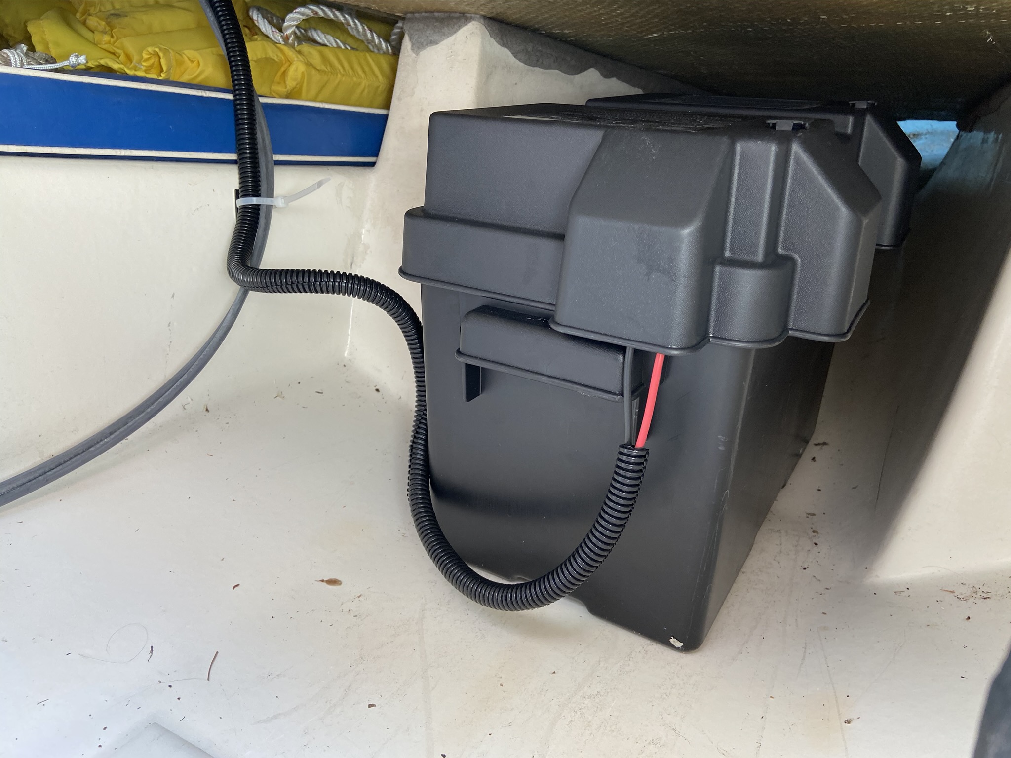 NOCO group 27 battery box