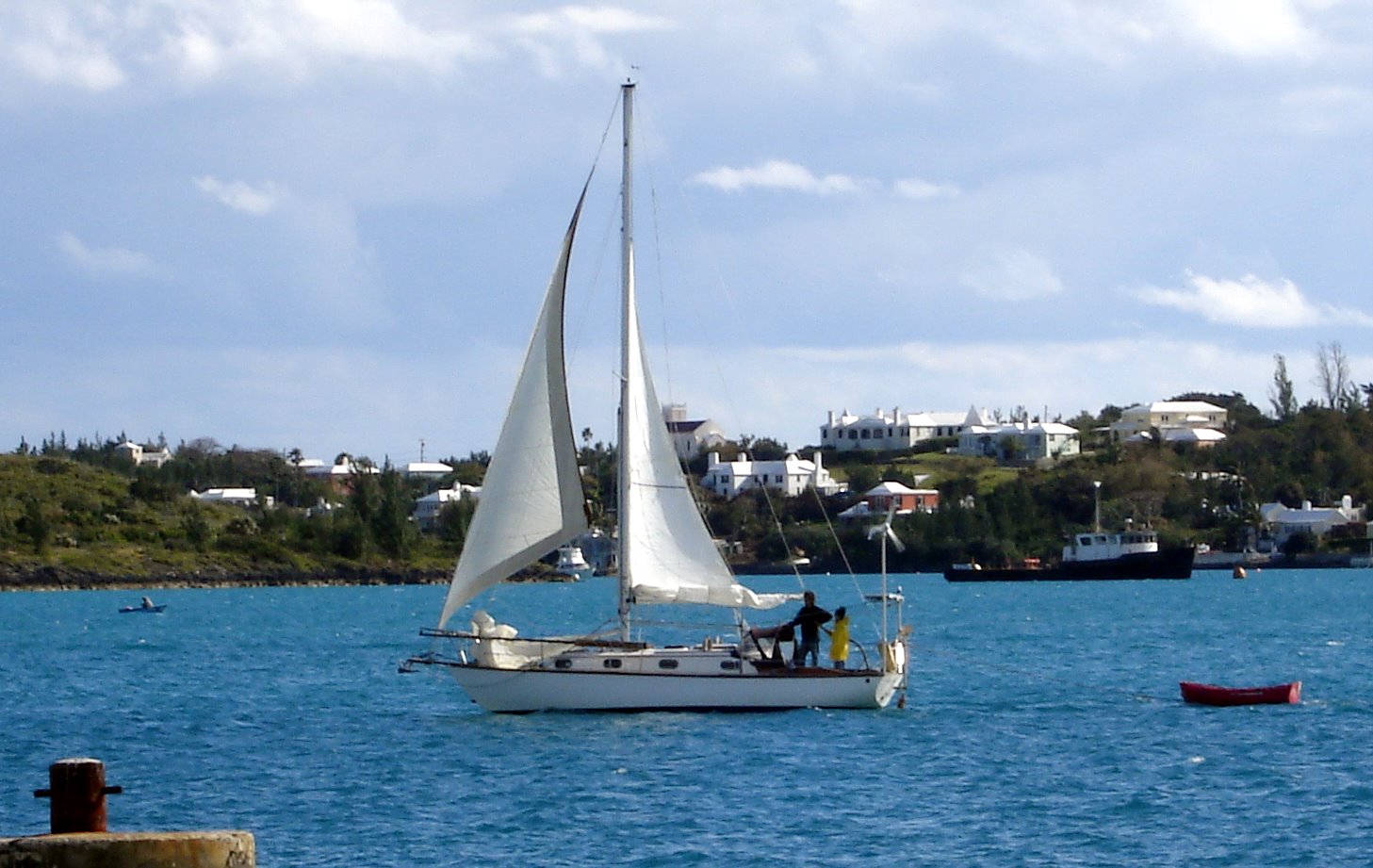 BEATRICE sailing in Bermuda